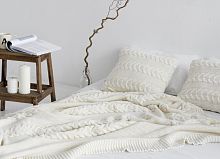 комплект плед с косами (180*220) и 2 наволочки (50*50) молочный в Перми